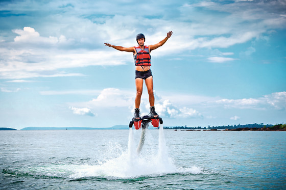 Viaje en zodiac y vuelo en flyboard en Torrevieja (Alicante)
