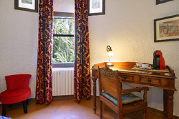 HOTEL RURAL ALBAMANJON