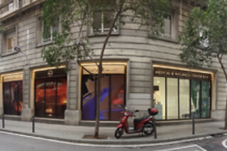 Un acceso a espacio bienestar y un tratamiento facial para 1 en Avantwell Medical en Barcelona