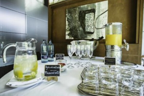 Una noche con desayuno para 2 en Hotel Alfa Aeropuerto**** en Barcelona
