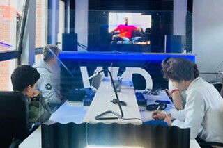 Una experiencia de DJ para 1 en Who is in da School en Simancas (Valladolid)