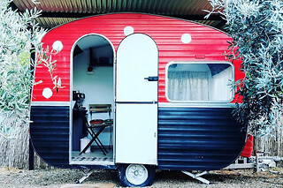 Una noche con desayuno para 2 en Caravan Glamping en Jarandilla de la Vera (Cáceres)