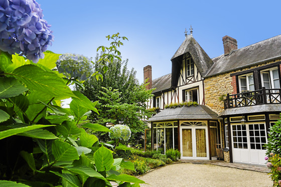 Hotel The Originals Le Manoir du Lys - photo 0
