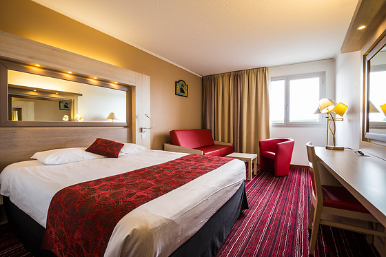 Hotel The Originals Saint-Nazaire Aquilon - photo 1