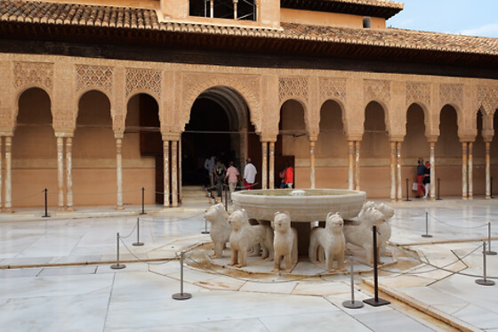 Visita guiada completa a la Alhambra para 1 persona