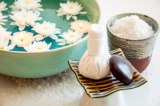 Un tratamiento facial para 1 en Spa Bodyna Hospes Puerta de Alcalá en Madrid