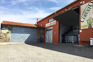 Envío a domicilio Pack Dry Essence Premium GIN & Orujo para 2 en Aguardientes Cervato en Villardeciervos (Zamora)