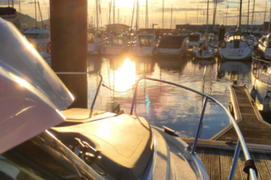 Una noche para grupo en Yate de lujo Getxo en Getxo (Bizkaia)