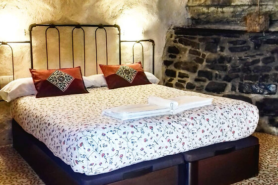 Dos noches con desayunos para 2 en Casa Rural Garduña El Molino de Bretún en Bretún (Soria)