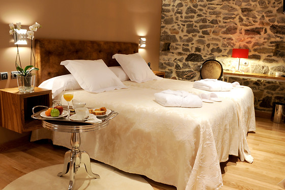 Dos noches con desayunos para 2 en Hotel Antiguo Casino*** en Pravia (Asturias)