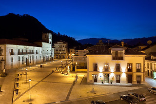 Dos noches con desayunos para 2 en Hotel Antiguo Casino*** en Pravia (Asturias)