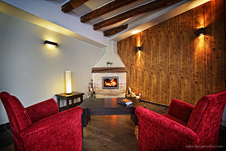 Posada Rural La Casona de Valbuena**** en Valbuena de Duero (Valladolid)