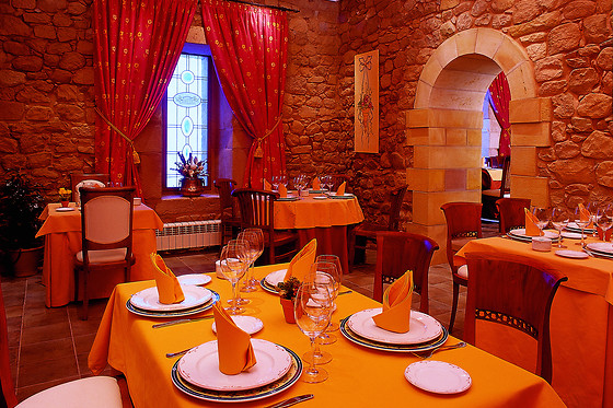 Hotel Palacio Guevara*** en Treceño (Cantabria)