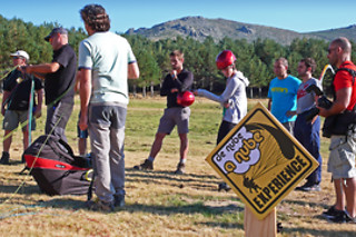 Curso inciación al parapente en Miraflores de la Sierra (Madrid)