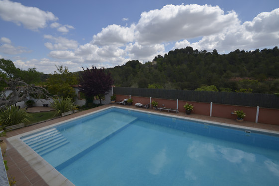 Dos noches con desayunos para 2 en Comarquinal Bioresort Penedès en Sant Quintí de Mediona (Barcelona)