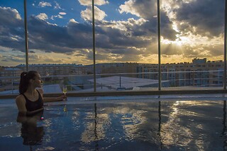 Una noche con experiencia bienestar para 2 en Gran Hotel Lakua***** en Vitoria-Gasteiz