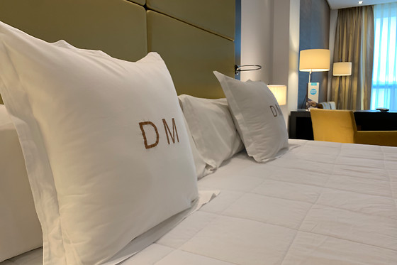 Una noche en suite con desayuno para 2 en Gran Hotel Don Manuel**** en Cáceres