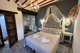 Dos noches en suite deluxe con desayunos y entradas para 2 en Retiro del Teatro*** en Almagro (Ciudad Real)