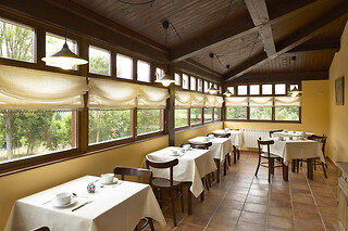 Una noche con desayuno para 2 en Hotel Rural Coviella en Cangas de Onís (Asturias)