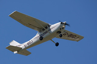 Vuelo en avioneta en Camarenilla (Madrid)