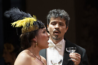Una entrada zona C para 2 en Ópera Popular de Barcelona