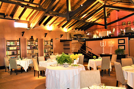 Una noche con desayuno y cena para 2 en Hotel Churrut*** en Bera (Navarra)