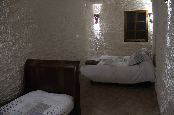 Una noche para 2 en Cuevas Al Ándalus en Orce (Granada)