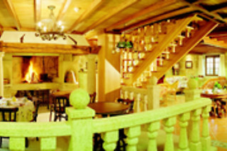 Una noche en habitación superior con desayuno para 2 en A Casa Antiga Do Monte en Lestrove (A Coruña)