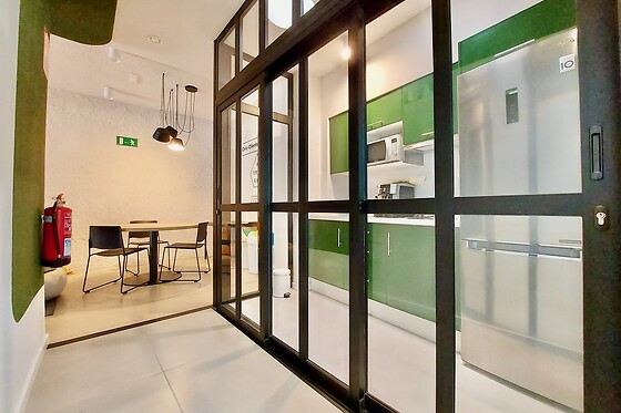 Dos noches con desayunos para 2 en Atypicap Capsule Hostel en Puerto de la Cruz (Santa Cruz de Tenerife)