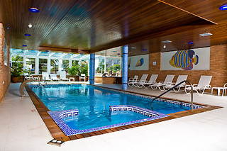 Una noche con experiencia bienestar para 2 en Aparthotel Villa Cabicastro*** en Portonovo (Pontevedra)