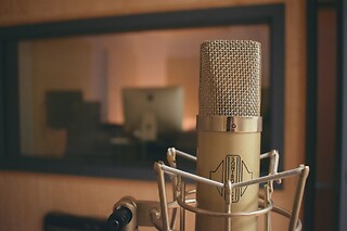 Una grabación de una canción para 1 en Distac Studio en Barcelona