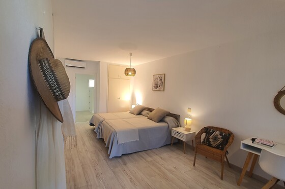 HOTEL RIOMAR - photo 2