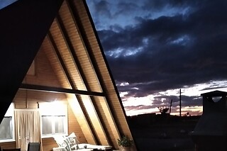Una noche en la cabaña para 2 adultos y 2 niños en La Cabaña El Sueño en Madridejos (Toledo)