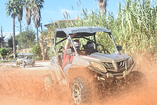 Una ruta en buggy safari para 1 o 2 personas en Rangers Safari Tours en Las Lagunas de Mijas (Málaga)
