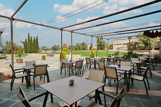 Una comida o cena gourmet para 2 en Hotel Spa Villa Nazules en Almonacid de Toledo (Toledo)