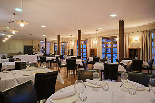 Una comida o cena gourmet para 2 en Hotel Spa Villa Nazules en Almonacid de Toledo (Toledo)