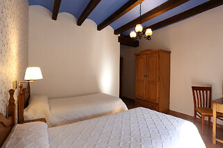 Dos noches en habitación superior para 2 en Hospedería de Sábada *** en Sábada (Zaragoza)
