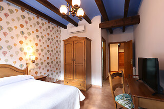 Dos noches en habitación superior para 2 en Hospedería de Sábada *** en Sábada (Zaragoza)