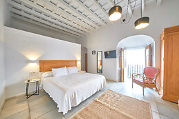 GRUPO BESARO HOTELS
