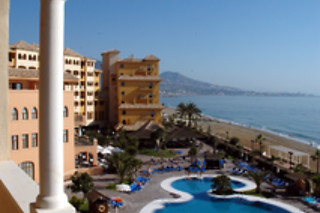 Un acceso a espacio bienestar con masaje para 1 en Hotel IPV Palace & Spa Costa del Sol Sup en Fuengirola (Málaga)