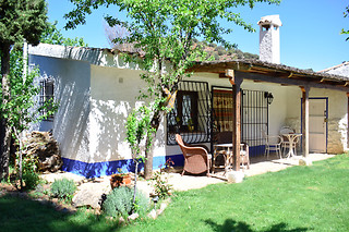 Una noche en estudio con desayuno para 2 en Venta del Celemín en Ossa de Montiel (Albacete)