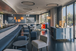 Dos noches en habitación superior con desayunos para 2 en Hotel Sant Cugat**** en Sant Cugat del Valles (Barcelona)