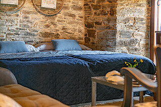 Una noche en suite con desayuno para 2 personas en Lar de Víes**** en A Pontenova (Lugo)