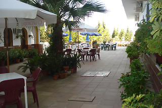 Dos noches con desayunos para 2 en Hotel Meson Fuente del Pino** en Olvera (Cádiz)
