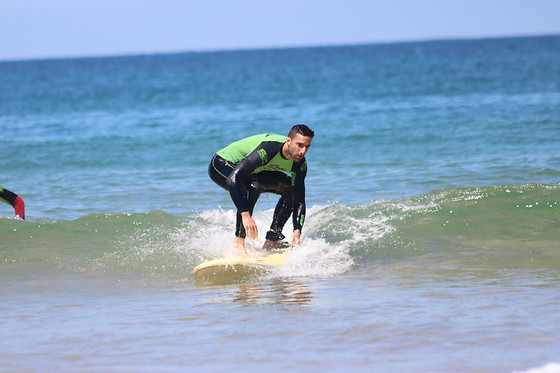 Clase privada de surf o paddle surf en Suances (Cantabria)