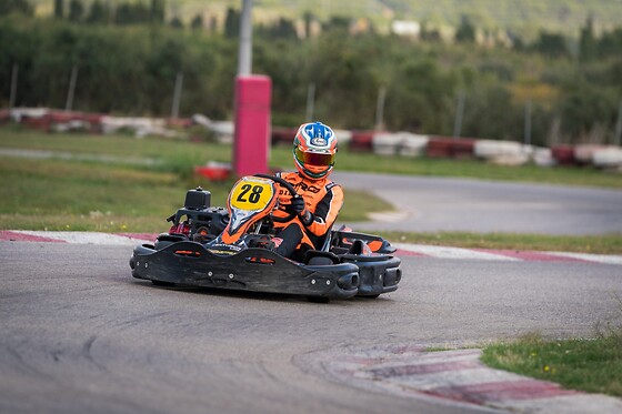 Una tanda de Super Kart para 4 en Karting Vendrell en El Vendrell (Tarragona)
