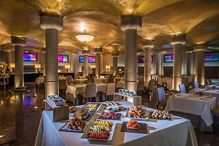 Una noche con desayuno para 2 en Hotel Casa Fuster G.L Monumento***** en Barcelona