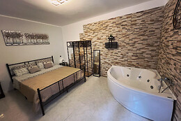 50 Brooklyn suite