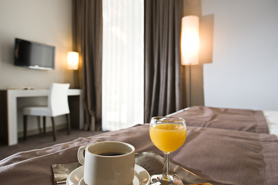 Kyriad Orange - photo 2