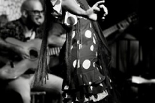 Una cena con espectáculo para 2 en Tablao Flamenco Valencia EL Toro y la Luna en Valencia